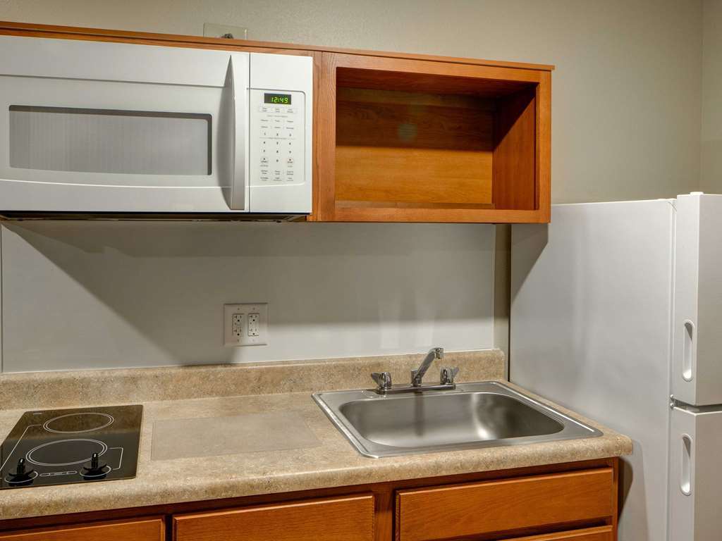 Woodspring Suites Savannah Garden City Quarto foto